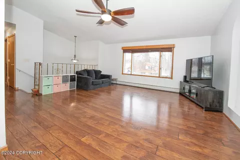 Living - 3930 Checkmate Dr, Anchorage, AK 99508 photo 5 of 6