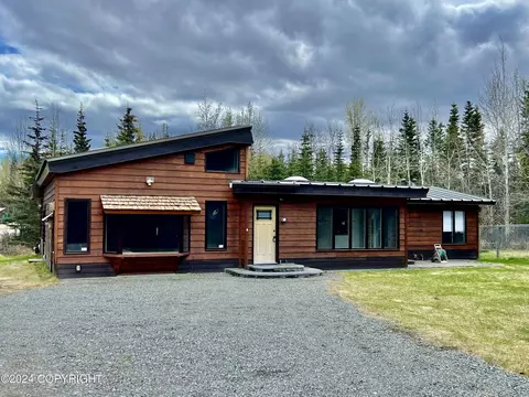 38230 Robinson Loop Rd, Sterling, AK 99672