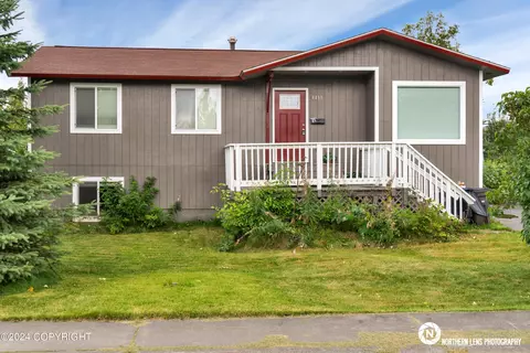 4413 E 7th Ave, Anchorage, AK 99508
