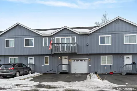 7925 Crescent Moon Pl # 14, Anchorage, AK 99507