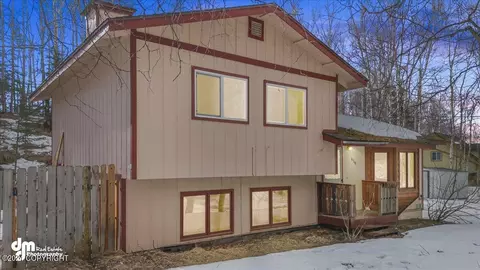 650 W Rockside Rd, Wasilla, AK 99654