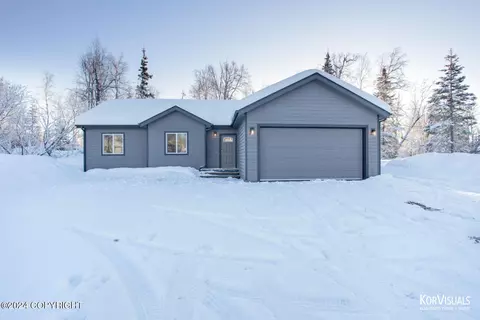 8772 W Warbler St, Wasilla, AK 99623