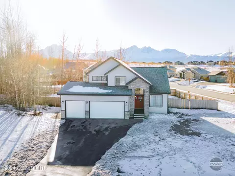 2751 S Egg Cir, Wasilla, AK 99654