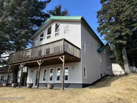 1519 Baranof St, Kodiak, AK 99615