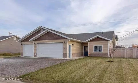 2661 Desert Eagle Loop, North Pole, AK 99705