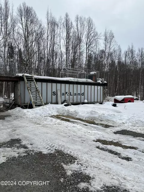 19841 Sunset Blvd, Chugiak, AK 99567 photo 3