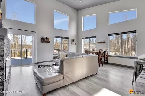 Living - 7571 E Reisner Loop, Palmer, AK 99645 photo 5 of 6