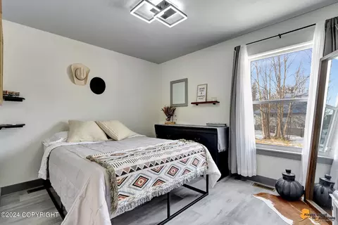 Bedroom - 7571 E Reisner Loop, Palmer, AK 99645 photo 7 of 8