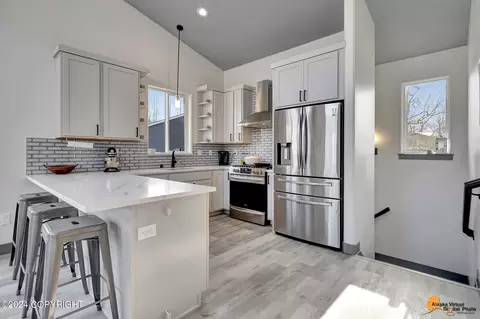 Kitchen - 7571 E Reisner Loop, Palmer, AK 99645 photo 3 of 5