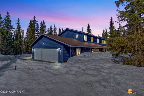 6745 Paula Pl, Anchorage, AK 99507