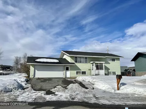 7301 E 17th Ave, Anchorage, AK 99504