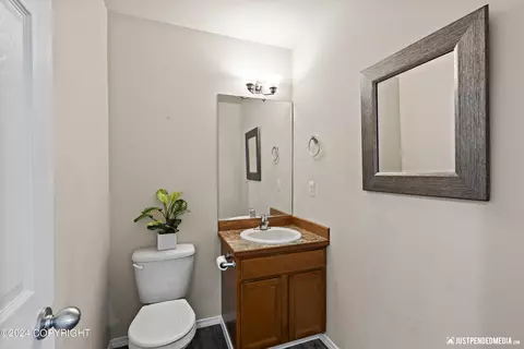 Bath - 16267 Rosenburg Cir, Eagle River, AK 99577 photo 1 of 3