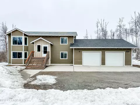 4485 W Rangeview Dr, Wasilla, AK 99654