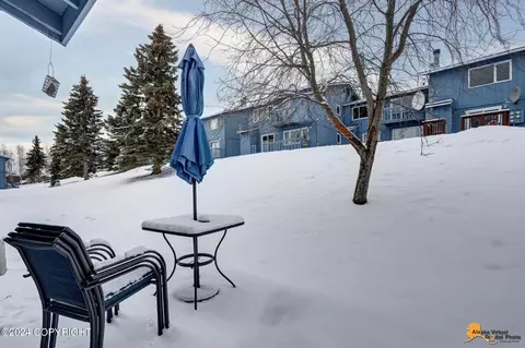 Exterior - 9220 Glenn Haven Dr # E-4, Anchorage, AK 99502 photo 4 of 5