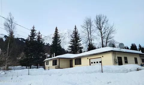 306 Bear Dr, Seward, AK 99664 photo 29