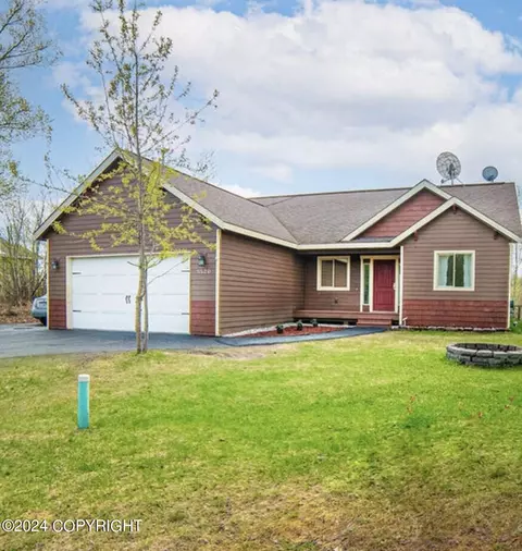 3520 N Snow Goose Dr, Wasilla, AK 99654