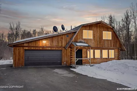 11552 Meteor Dr, Wasilla, AK 99654