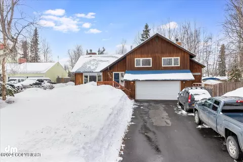 3810 Coventry Dr, Anchorage, AK 99507