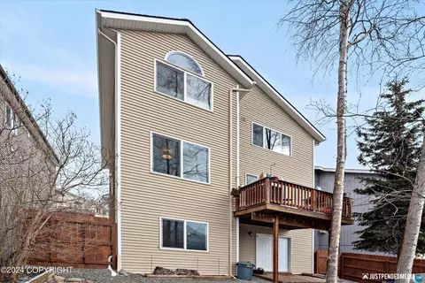 Exterior - 20732 Mountain Vista Dr, Eagle River, AK 99577 photo 9 of 9