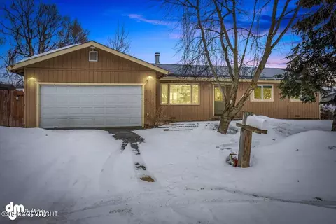 6941 Chad St, Anchorage, AK 99518