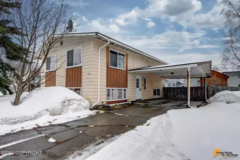 4007 Gilmore Ct, Anchorage, AK 99503