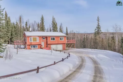 900 Luthers Loop, Fairbanks, AK 99712