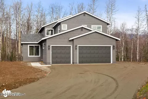 8791 E Strawberry Cir, Palmer, AK 99645