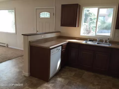 104 Fireoved Dr, Anchorage, AK 99508 photo 15