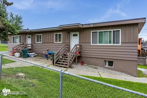 104 Fireoved Dr, Anchorage, AK 99508 photo 5