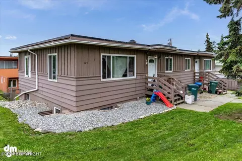 104 Fireoved Dr, Anchorage, AK 99508 photo 4