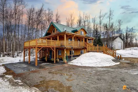 371 E Country Ridge Dr, Wasilla, AK 99654
