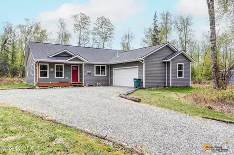 7749 N Showers St, Palmer, AK 99645