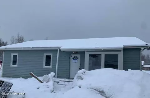 12301 E Woodstock Dr, Palmer, AK 99645