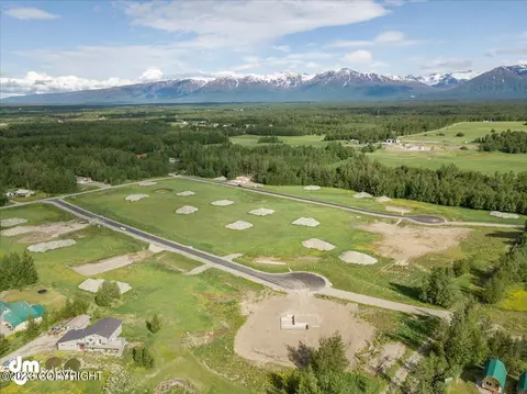 11857 E Fig Cir, Palmer, AK 99645