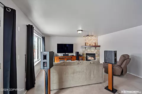 Dining - 16462 Nicoli Way, Eagle River, AK 99577 photo 1 of 2