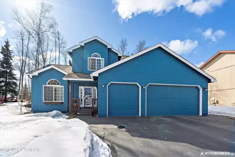 Exterior - 16462 Nicoli Way, Eagle River, AK 99577 photo 3 of 7