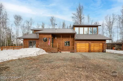 Exterior - 19986 S Birchwood Loop Rd, Chugiak, AK 99567 photo 2 of 18