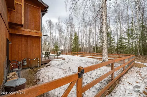 Exterior - 19986 S Birchwood Loop Rd, Chugiak, AK 99567 photo 7 of 18