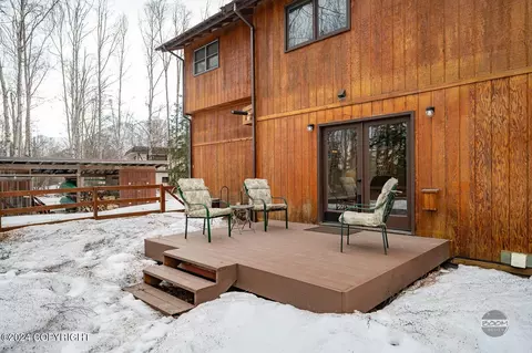 Exterior - 19986 S Birchwood Loop Rd, Chugiak, AK 99567 photo 15 of 18