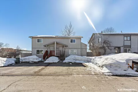 1980 Fyfe Cir, Anchorage, AK 99507