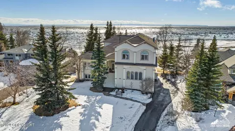 3420 Southbluff Cir, Anchorage, AK 99515
