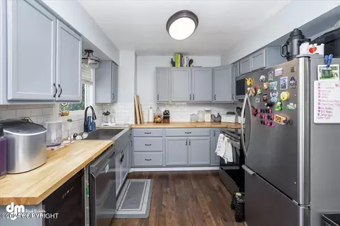 19005 Chichagof Loop, Eagle River, AK 99577 photo 14