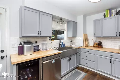 19005 Chichagof Loop, Eagle River, AK 99577 photo 15