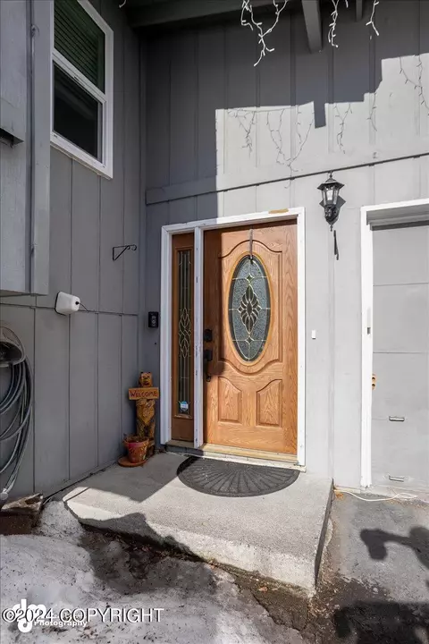 19005 Chichagof Loop, Eagle River, AK 99577 photo 2