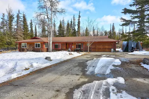 535 Wortham Ave, Kenai, AK 99611