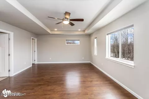 Living - 22543 Judd Dr, Chugiak, AK 99567 photo 4 of 4