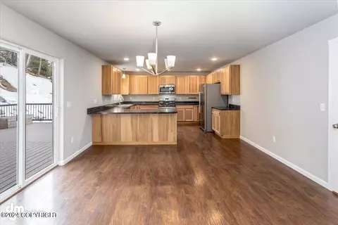 Kitchen - 22543 Judd Dr, Chugiak, AK 99567 photo 2 of 9