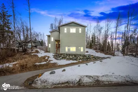 22543 Judd Dr, Chugiak, AK 99567