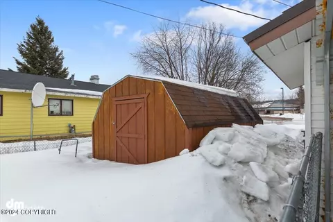 Exterior - 8431 E 5th Ave, Anchorage, AK 99504 photo 4 of 9