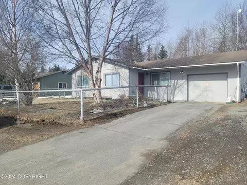 322 Portlock St, Kenai, AK 99611